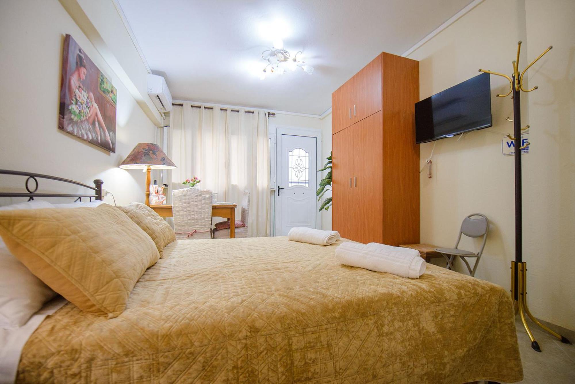 Georgia'S Studio Corfu Town Ngoại thất bức ảnh