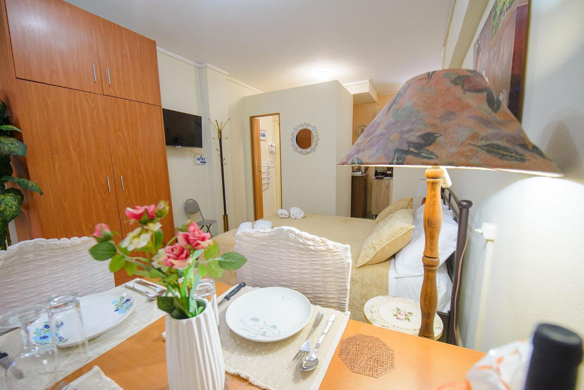 Georgia'S Studio Corfu Town Ngoại thất bức ảnh